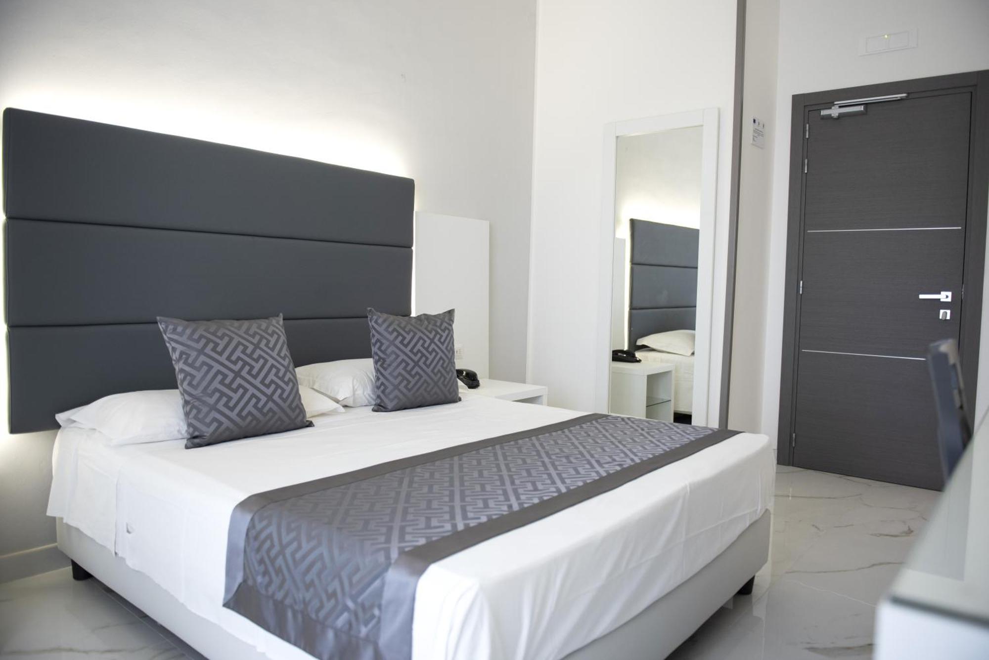 Hotel Blu Porto Cesareo Exterior foto